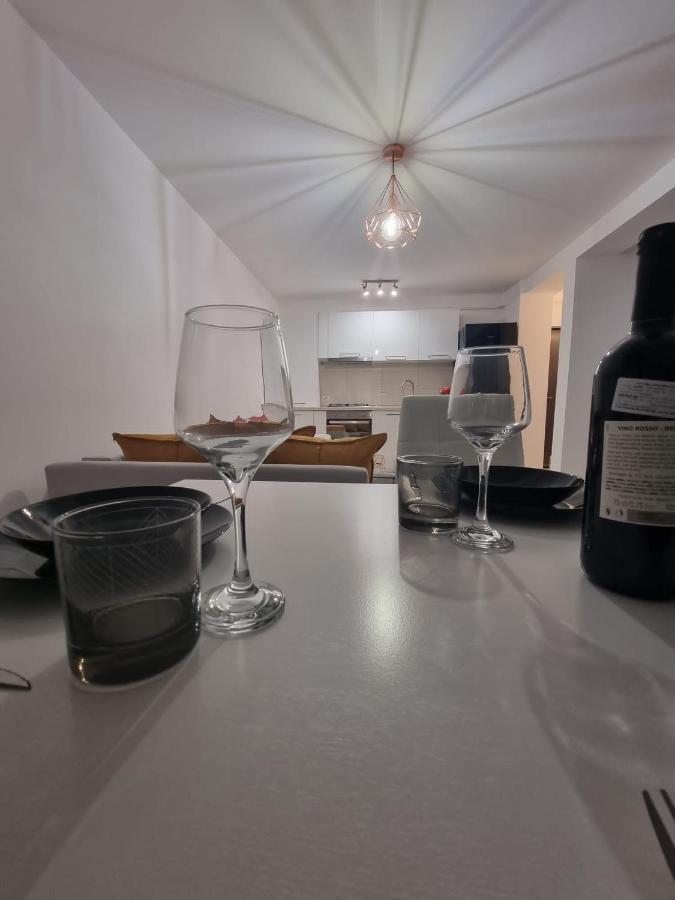Apartmán Dreams Escape 2 Craiova Exteriér fotografie